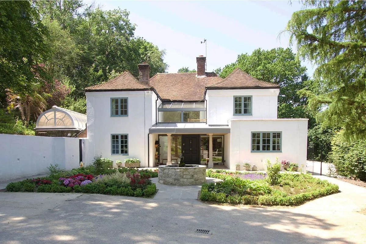1930s Country House, Mole Valley, Surrey